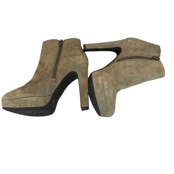 Gianni Bini Women’s Gray Leather Heeled Booties Size 8.5M - Picture 8 of 14